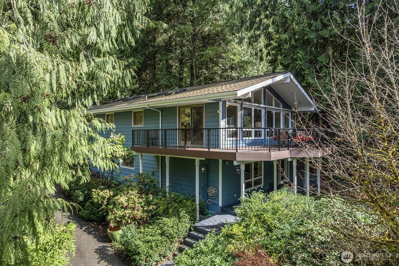 3820 E Ames Lake Drive NE, Redmond, WA 98053