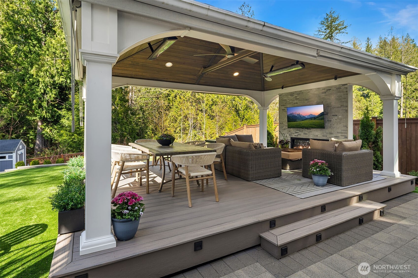 23908 NE 15th Way , Sammamish, WA 98074