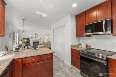 3930 Pacific Place , Mukilteo, WA 98275 - Photo 14