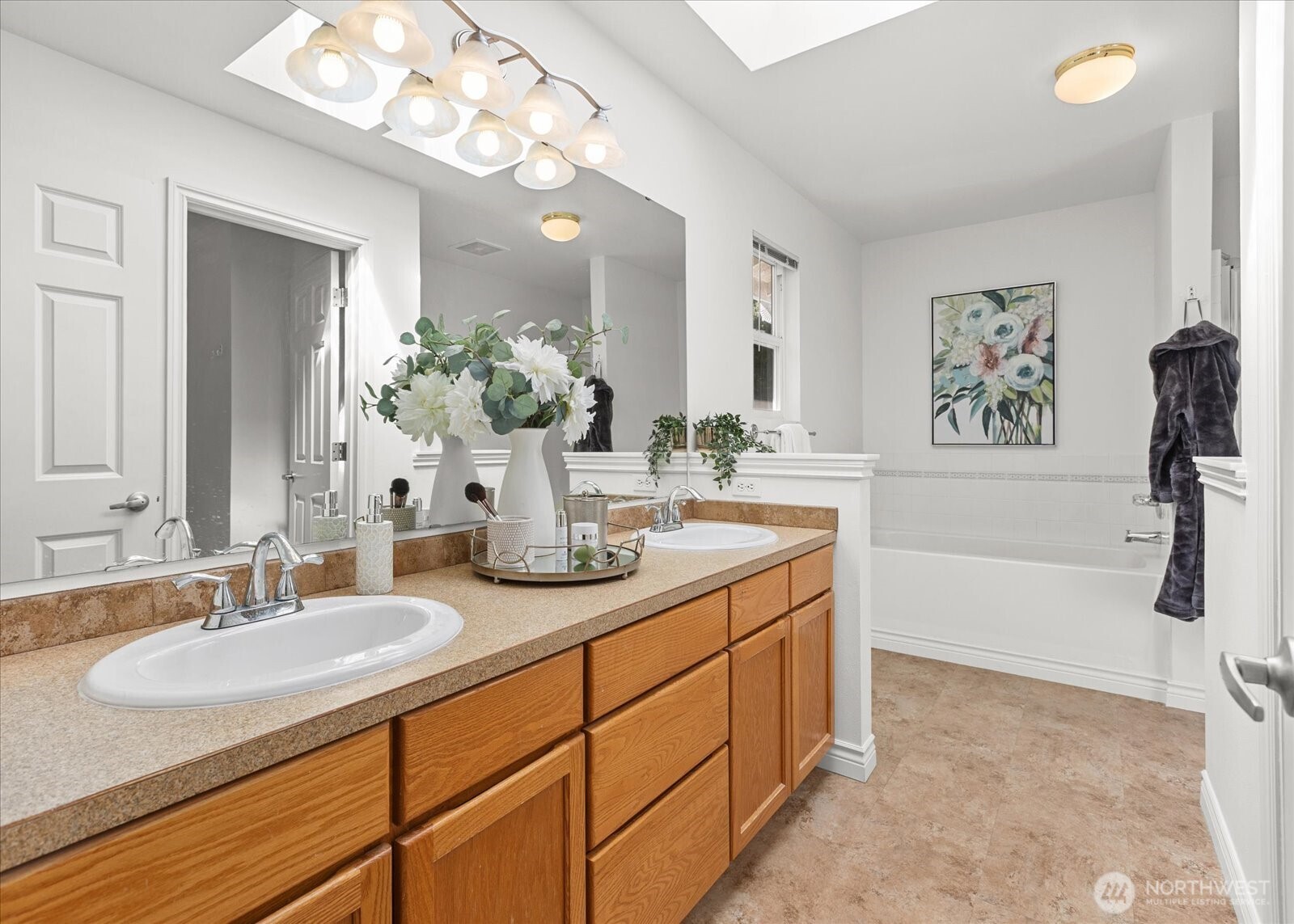 3930 Pacific Place , Mukilteo, WA 98275