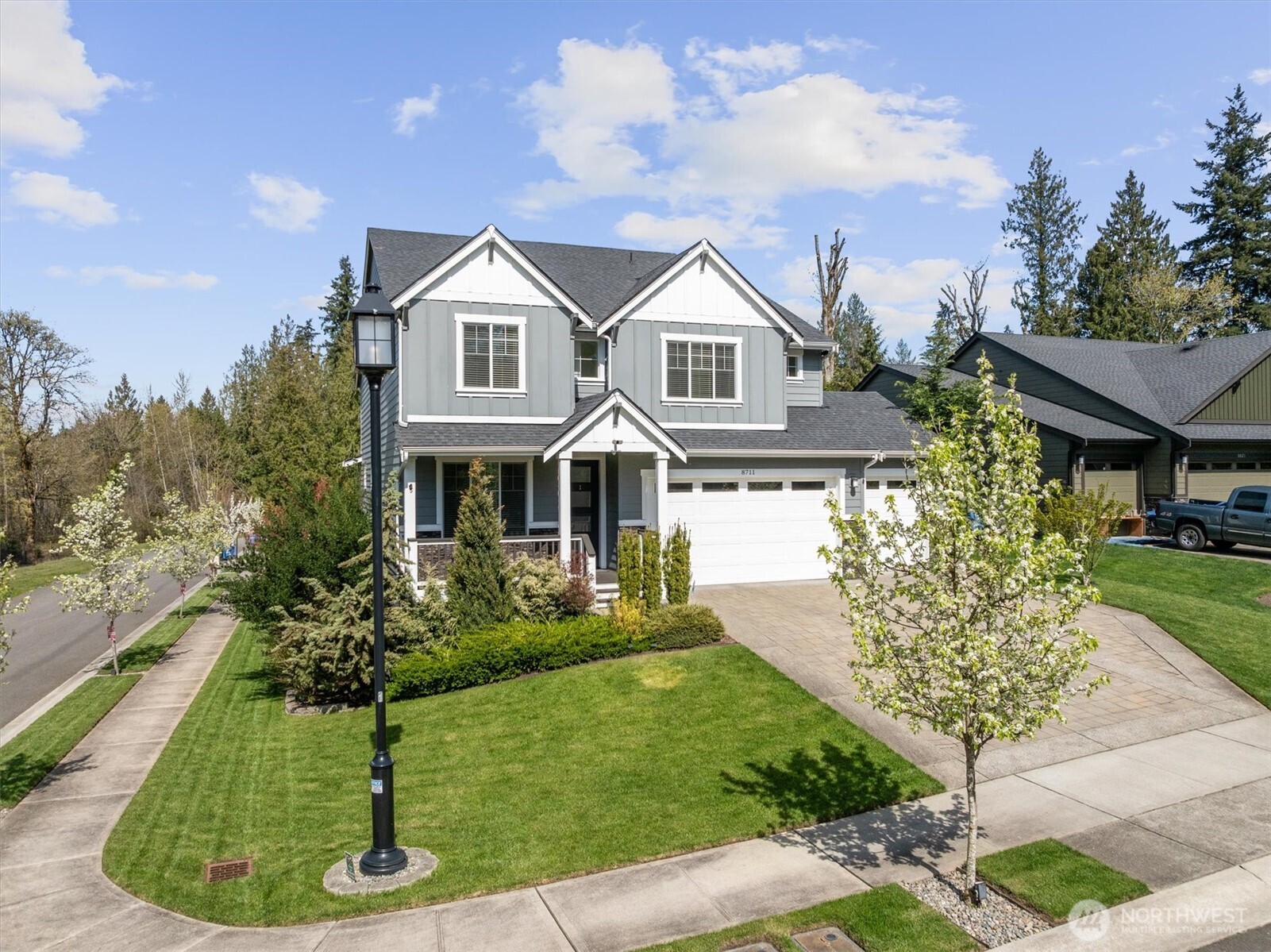 8711 27th Street E, Edgewood, WA 98371