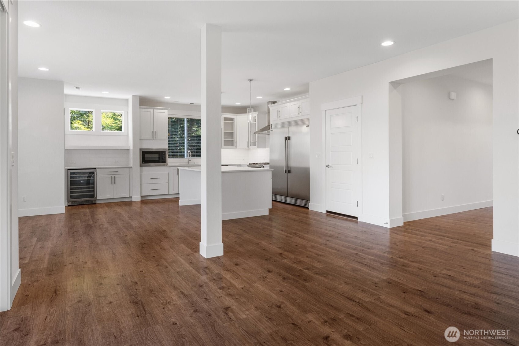 8711 27th Street E, Edgewood, WA 98371