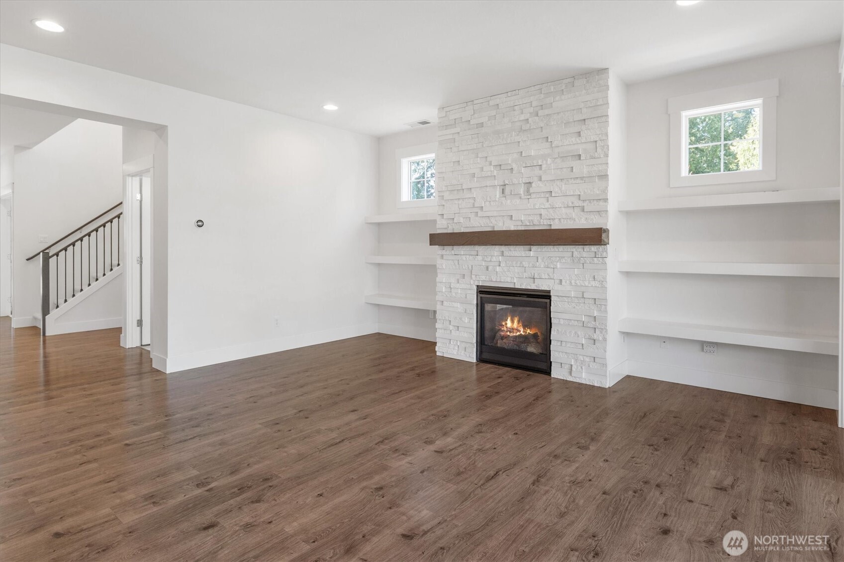 8711 27th Street E, Edgewood, WA 98371