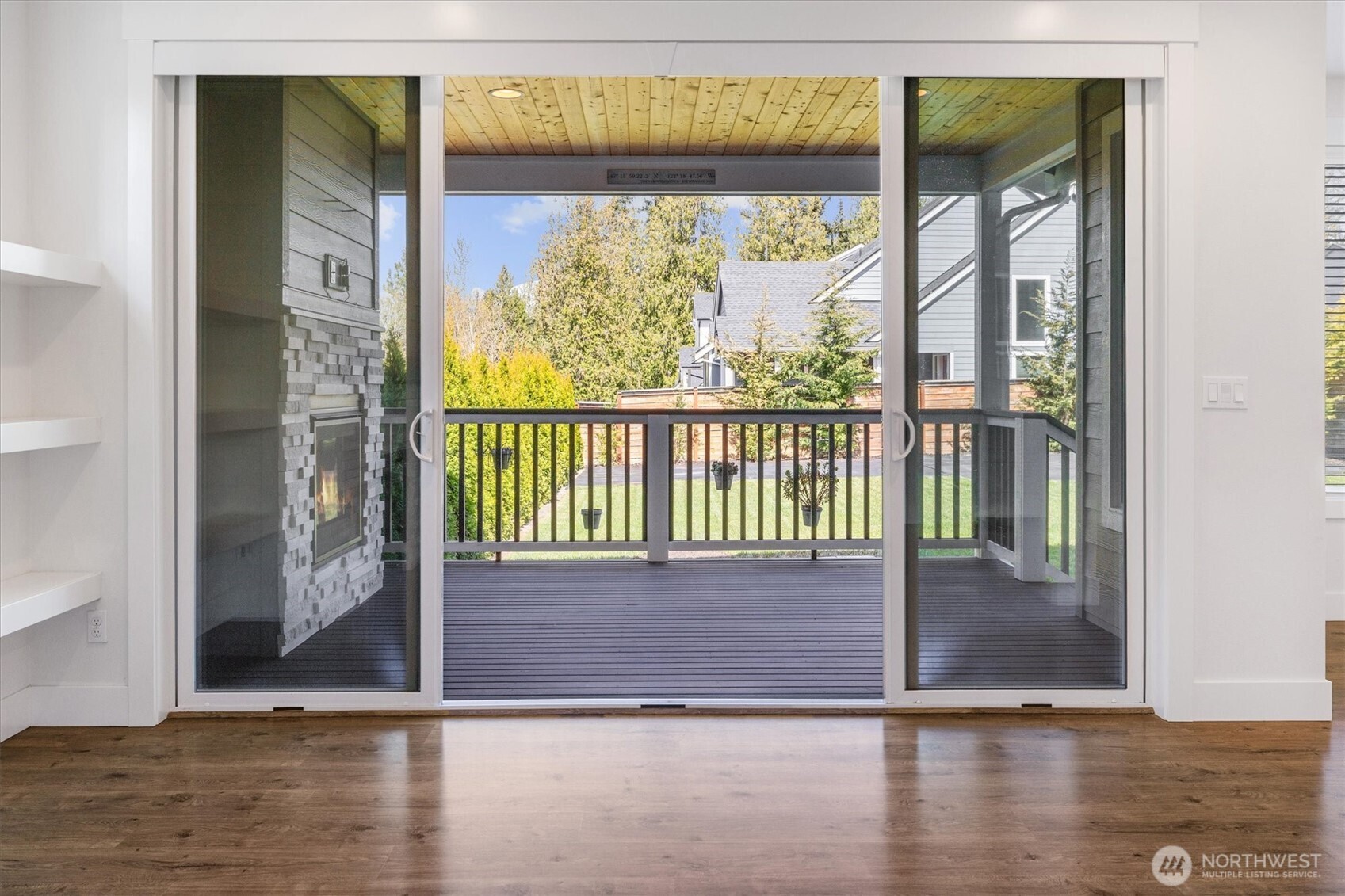 8711 27th Street E, Edgewood, WA 98371