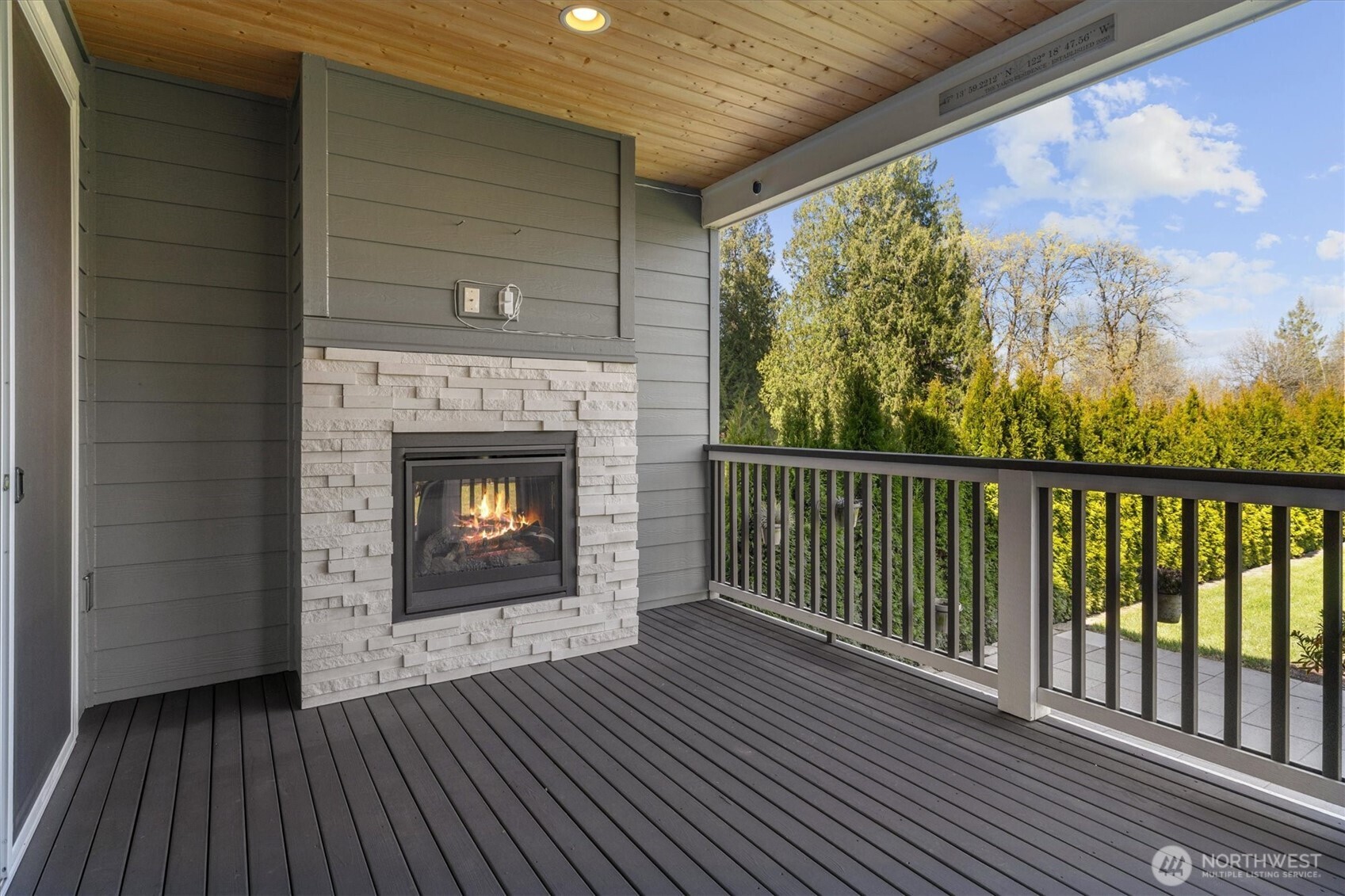 8711 27th Street E, Edgewood, WA 98371