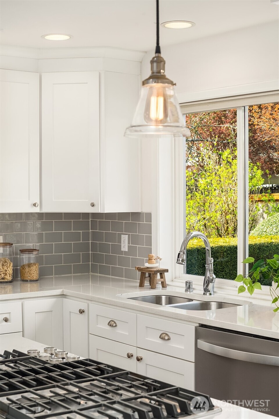 16603 57th Place W, Lynnwood, WA 98037