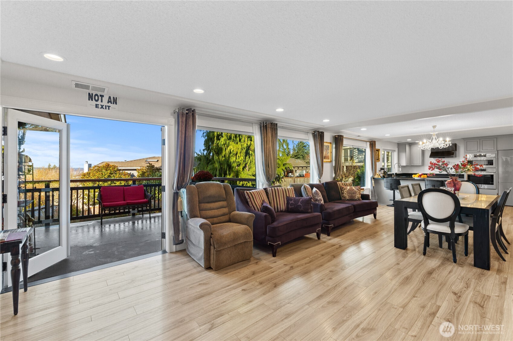 40825 RE Undisclosed , Mukilteo, WA 98275