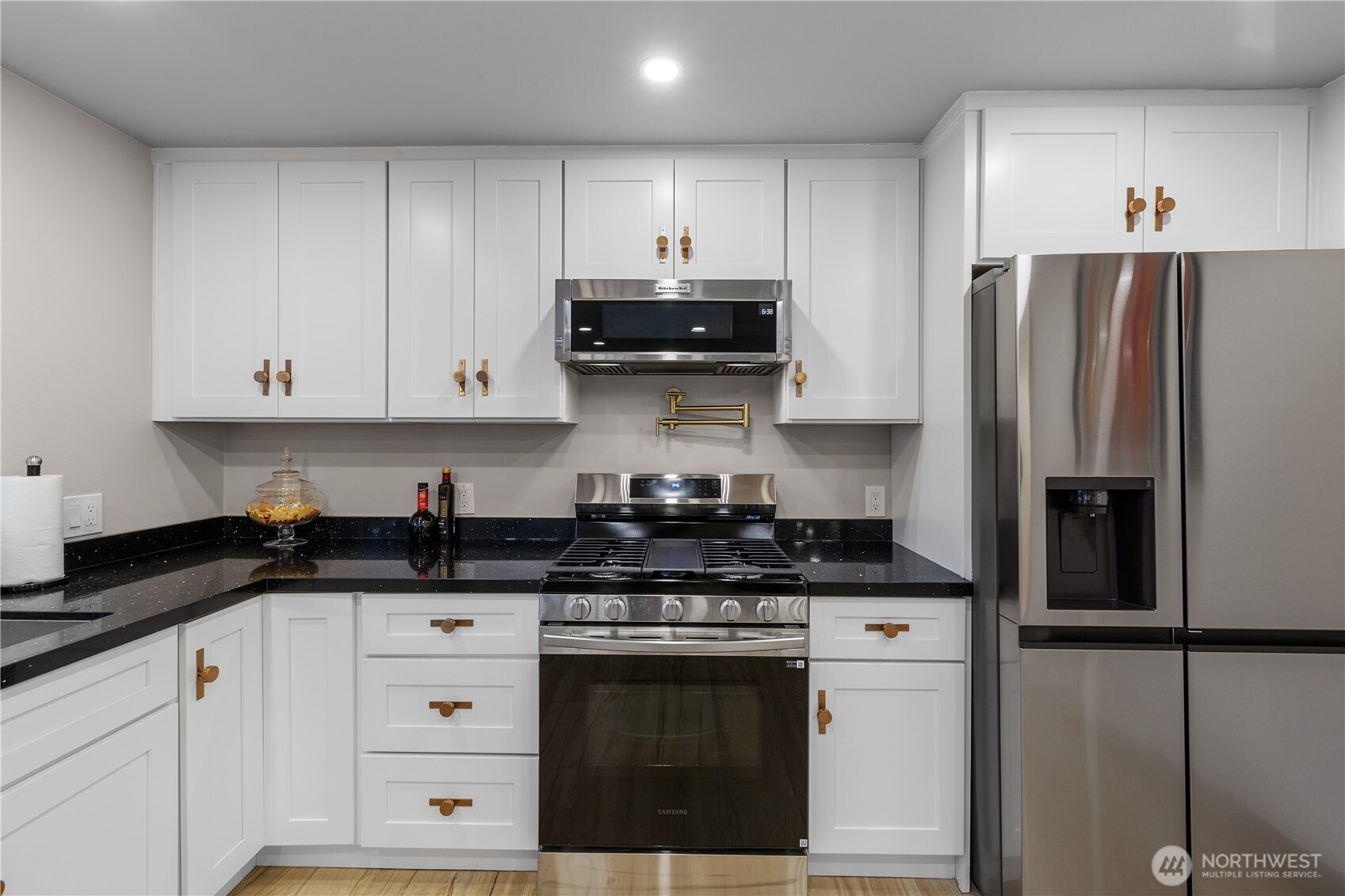 40825 RE Undisclosed , Mukilteo, WA 98275