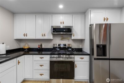 40825 RE Undisclosed , Mukilteo, WA 98275 - Photo 25