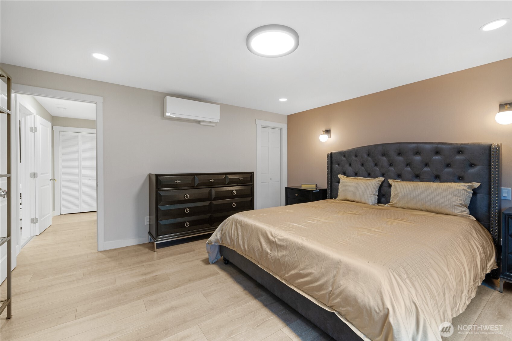 40825 RE Undisclosed , Mukilteo, WA 98275