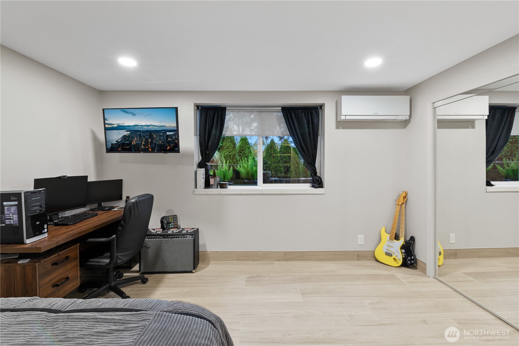 40825 RE Undisclosed , Mukilteo, WA 98275