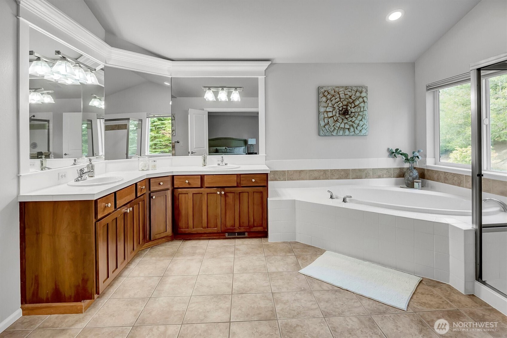 7709 Greenridge Court SE, Snoqualmie, WA 98065