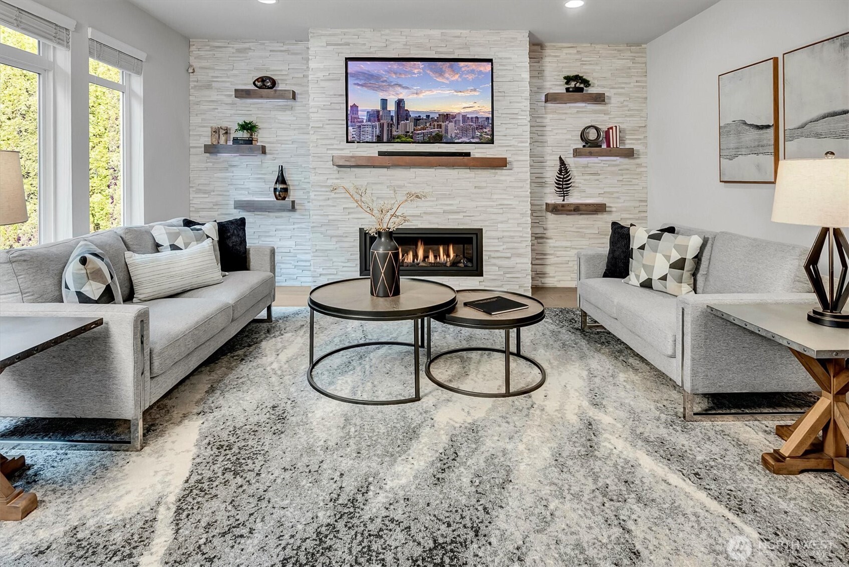 7709 Greenridge Court SE, Snoqualmie, WA 98065