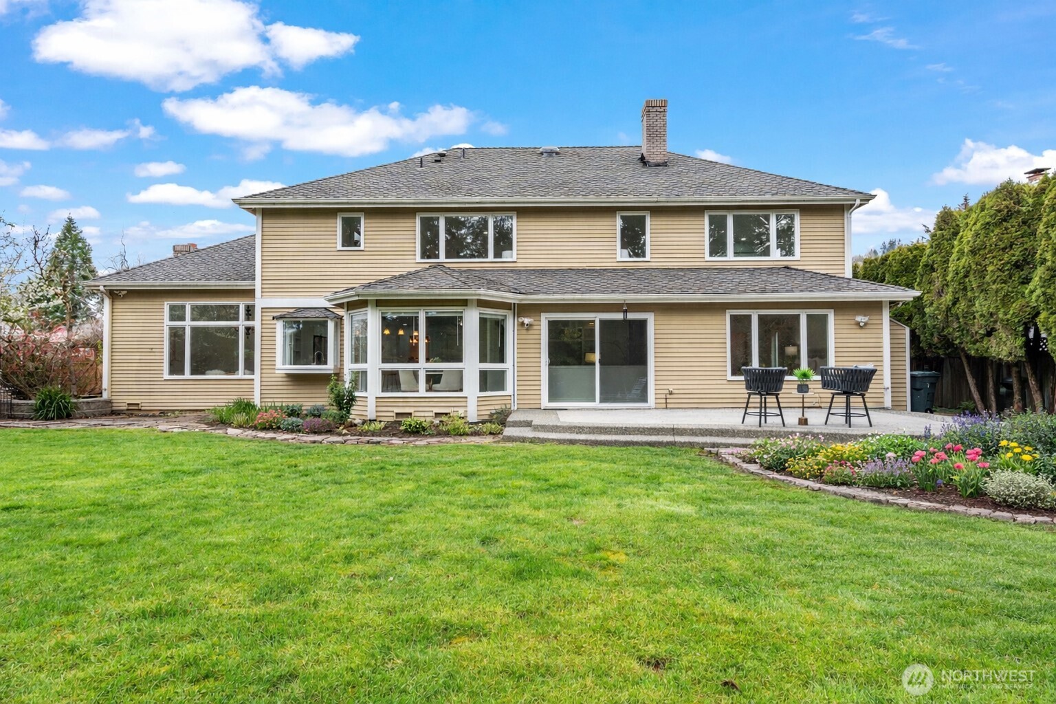 14021 SE 64th St , Bellevue, WA 98006