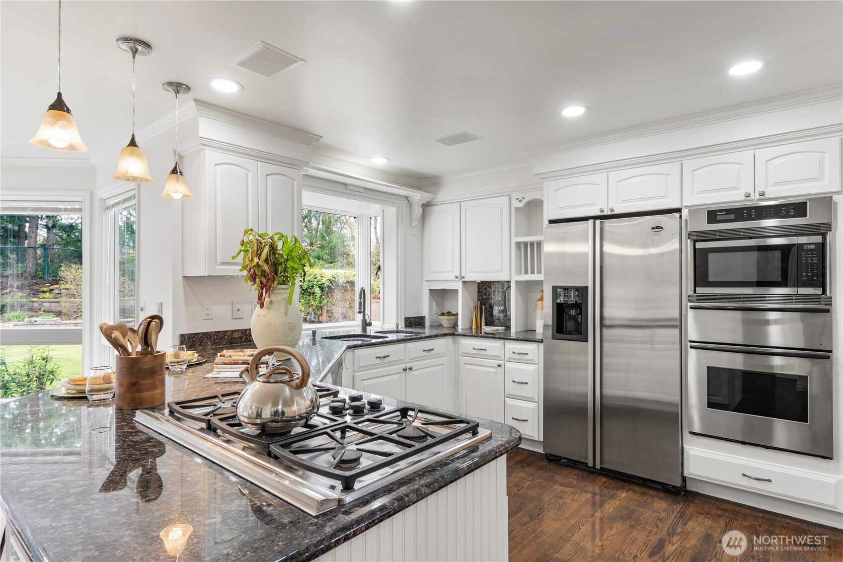 14021 SE 64th St , Bellevue, WA 98006