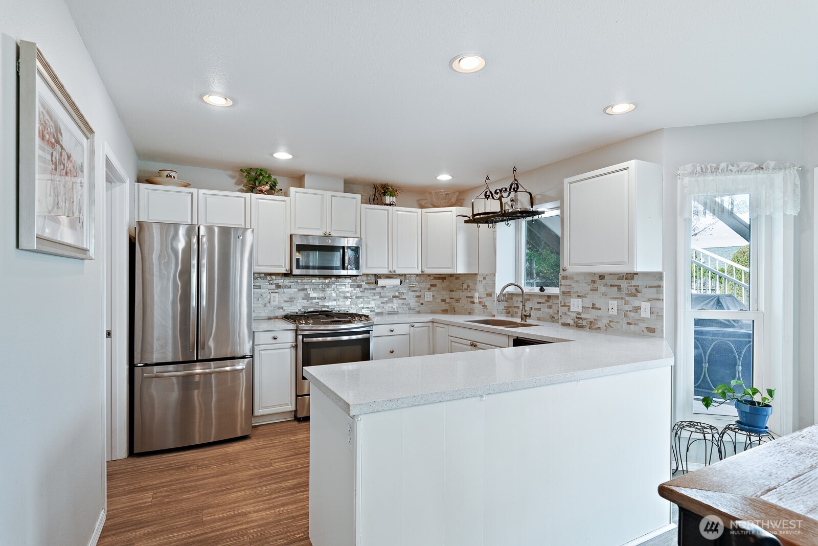 2412 16th Street , Anacortes, WA 98221