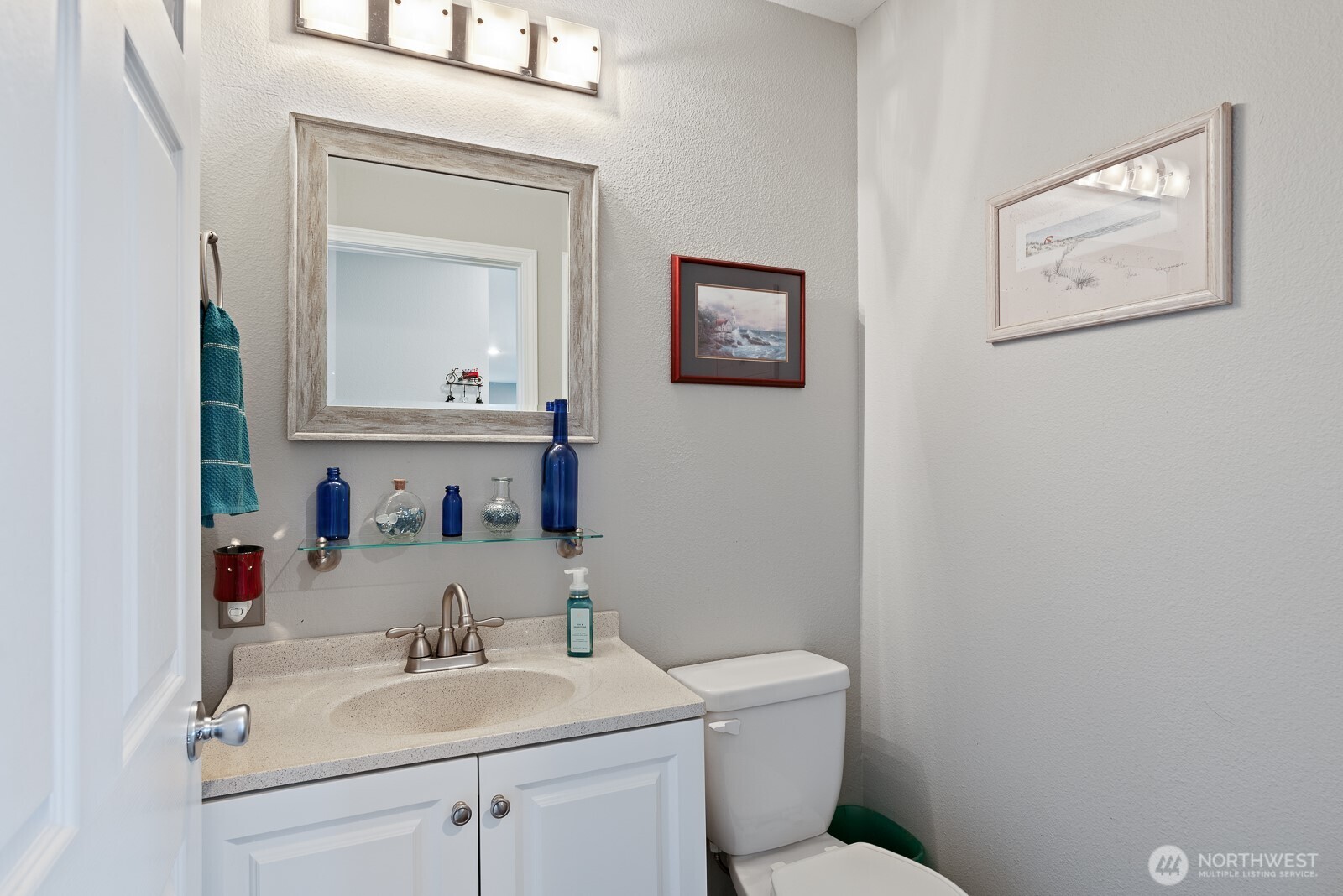2412 16th Street , Anacortes, WA 98221