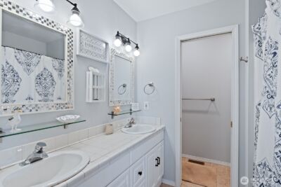 2412 16th Street , Anacortes, WA 98221 - Photo 19