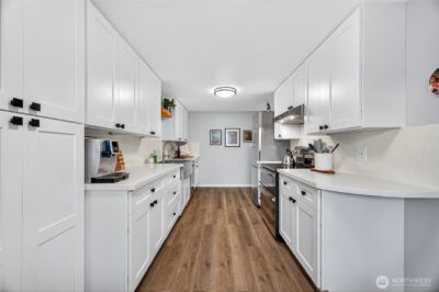 1020 5th Avenue S #2, Edmonds, WA 98020 - Photo 1