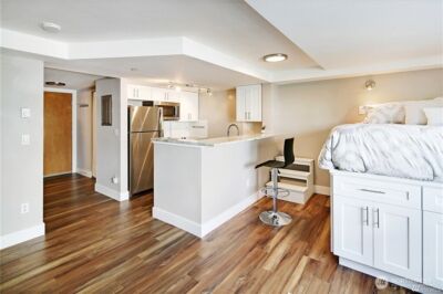 1125 E Olive Street #101, Seattle, WA 98122 - Photo 4