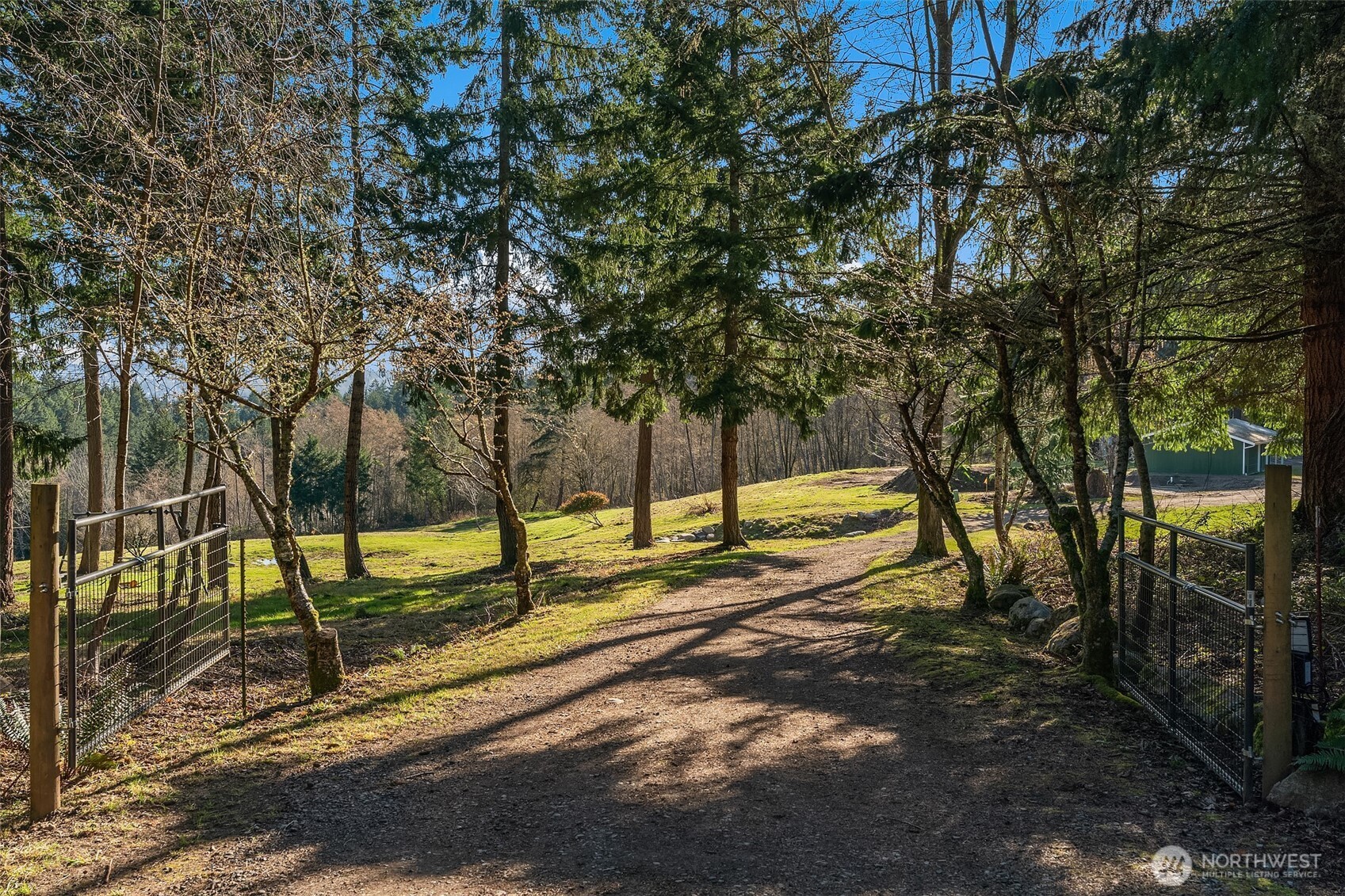 1157 12th Avenue , Fox Island, WA 98333