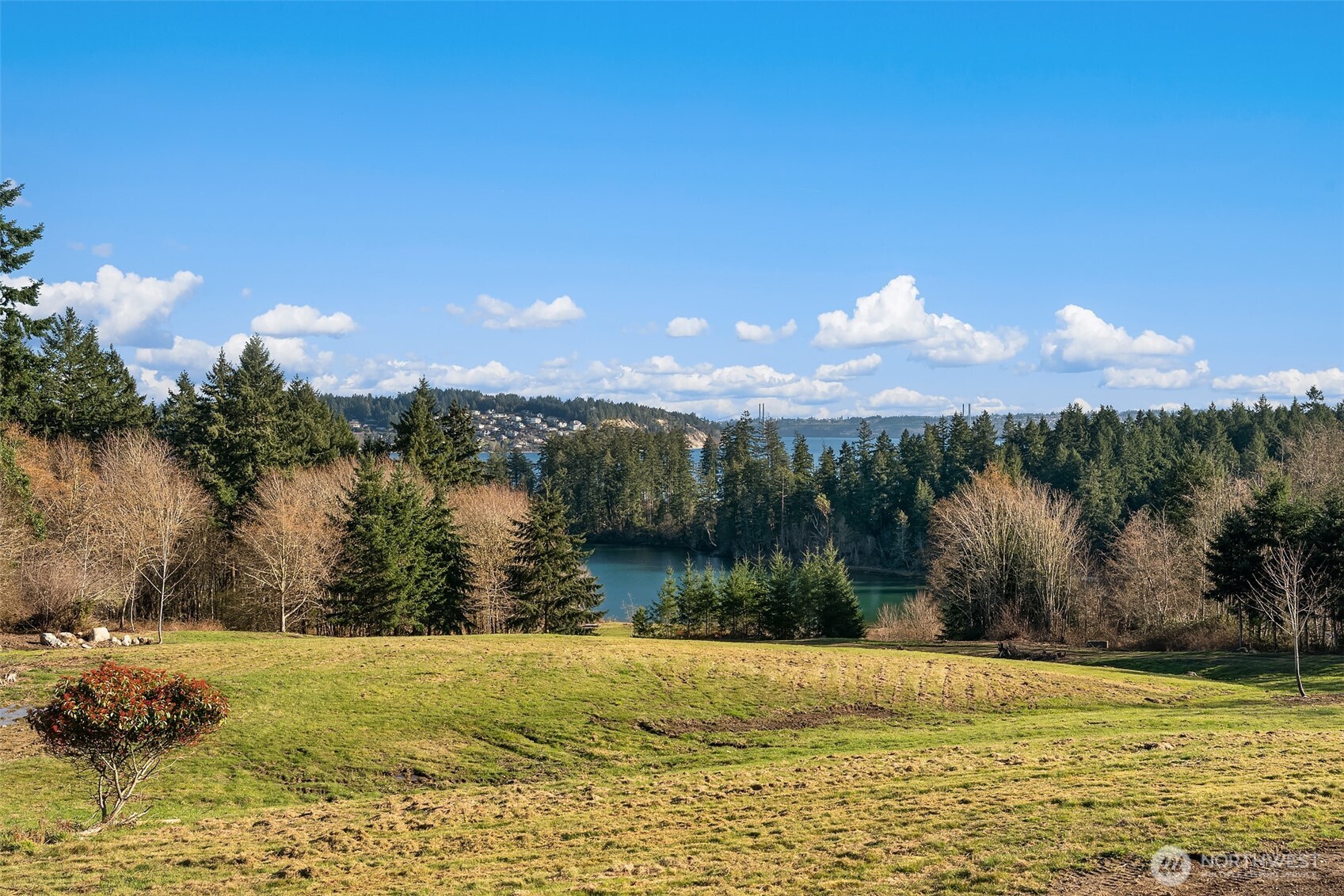 1157 12th Avenue , Fox Island, WA 98333
