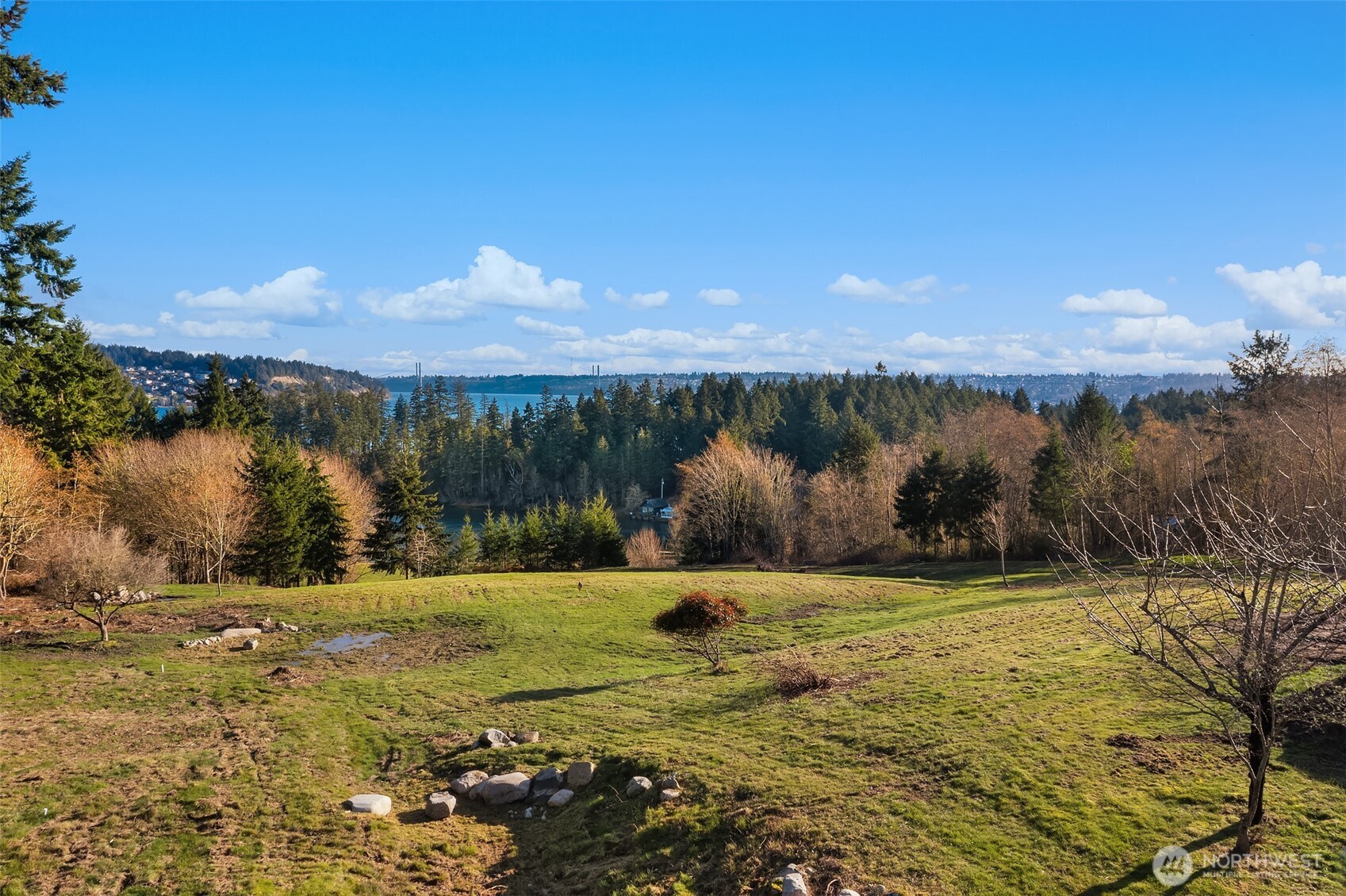 1157 12th Avenue , Fox Island, WA 98333