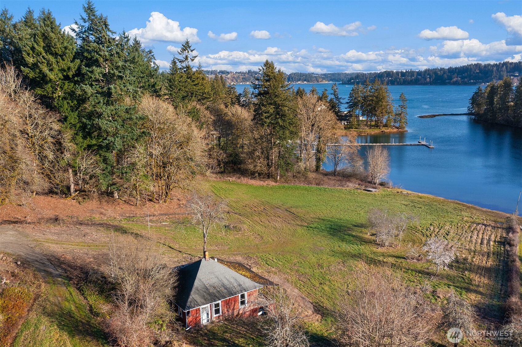 1157 12th Avenue , Fox Island, WA 98333
