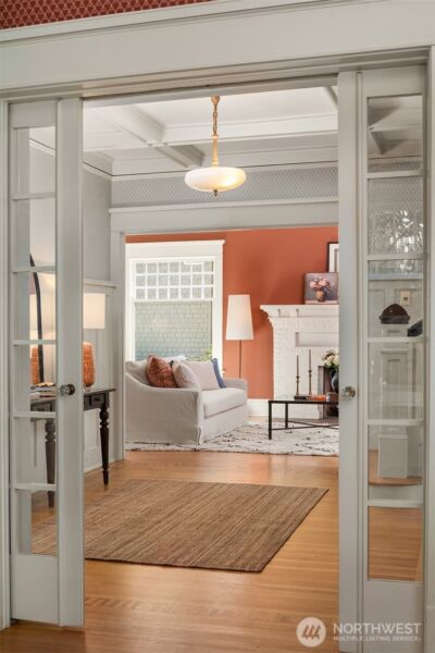 1212 21st Avenue E, Seattle, WA 98112 - Photo 12