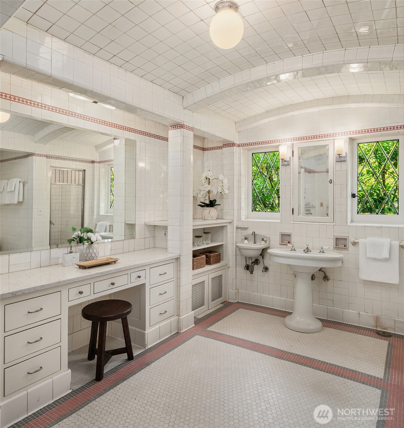 1212 21st Avenue E, Seattle, WA 98112