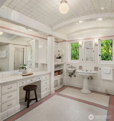 1212 21st Avenue E, Seattle, WA 98112 - Photo 21