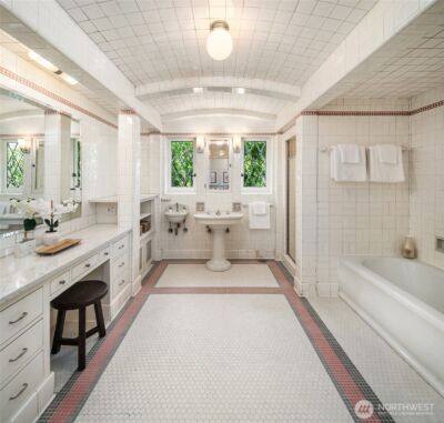 1212 21st Avenue E, Seattle, WA 98112 - Photo 22