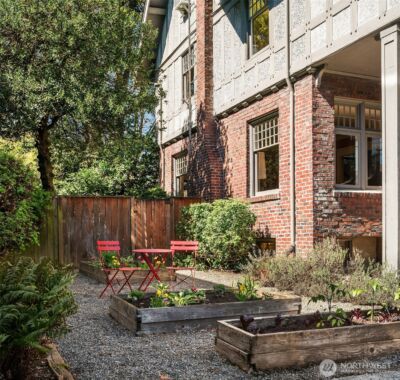 1212 21st Avenue E, Seattle, WA 98112 - Photo 36