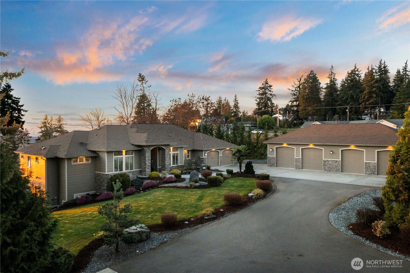 518 64th Avenue Ct East , Fife, WA 98424