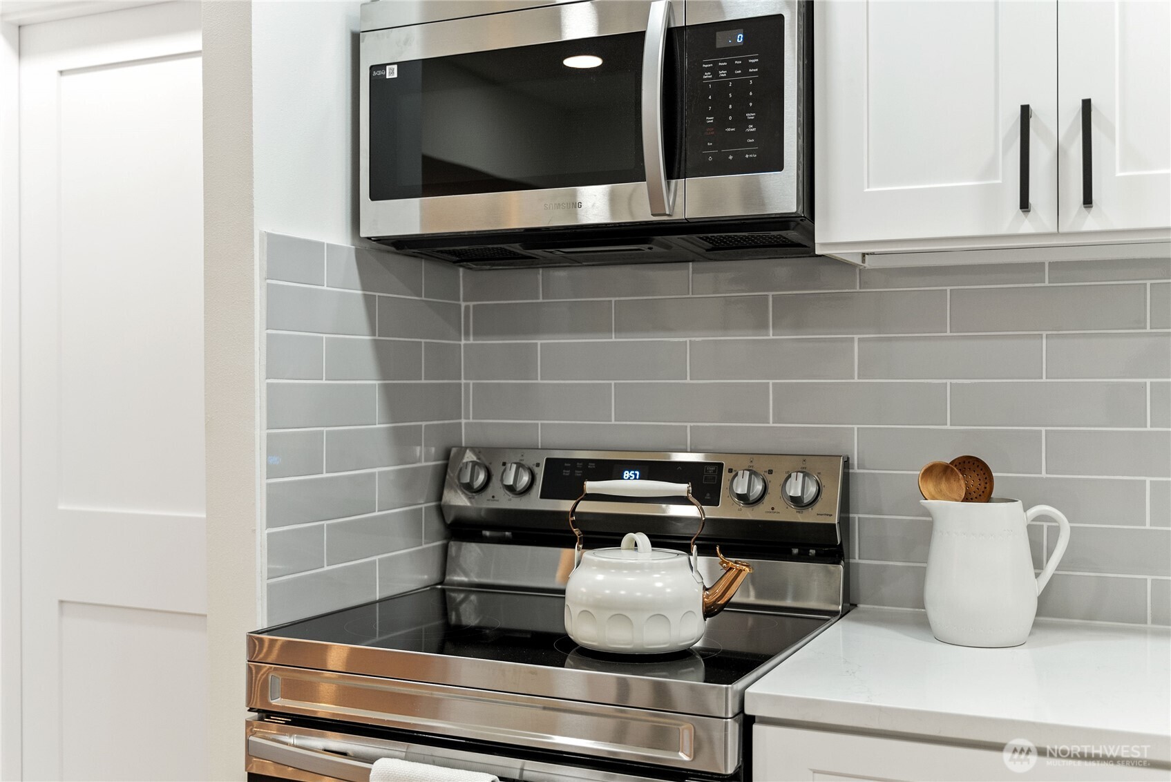 6655 E Tonia Street , Tacoma, WA 98404