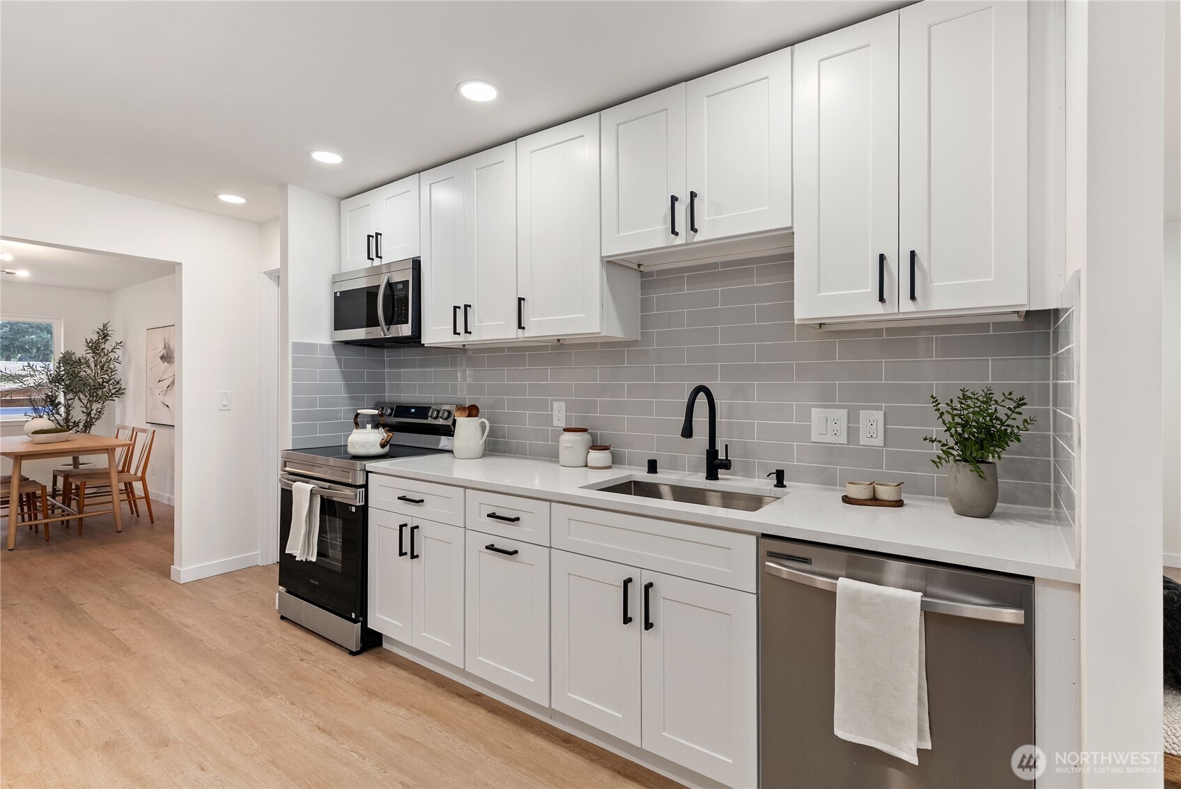 6655 E Tonia Street , Tacoma, WA 98404