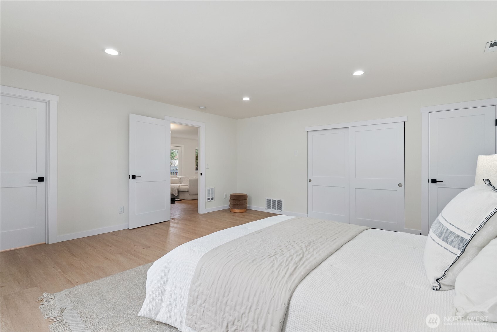 6655 E Tonia Street , Tacoma, WA 98404