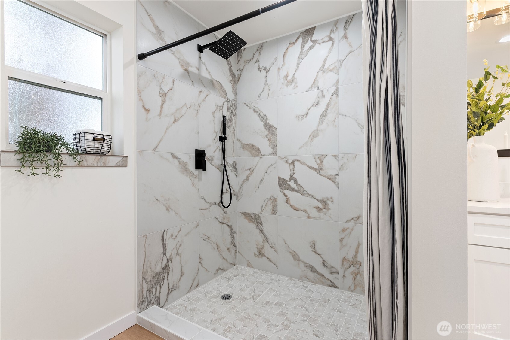 6655 E Tonia Street , Tacoma, WA 98404