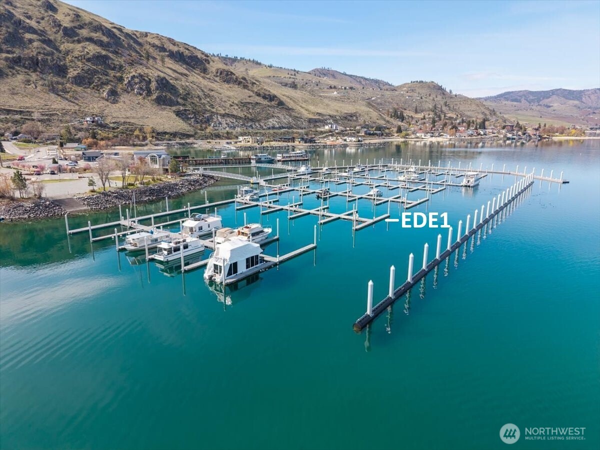 1350 W Woodin Avenue #EDE1, Chelan, WA 98816