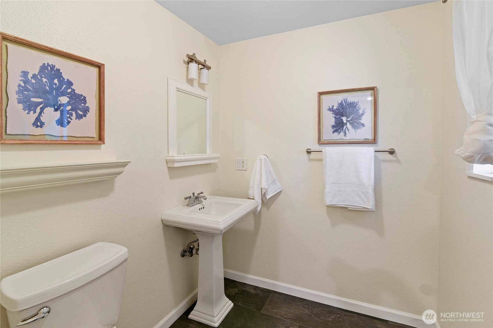 213 Shepard Way NW, Bainbridge Island, WA 98110