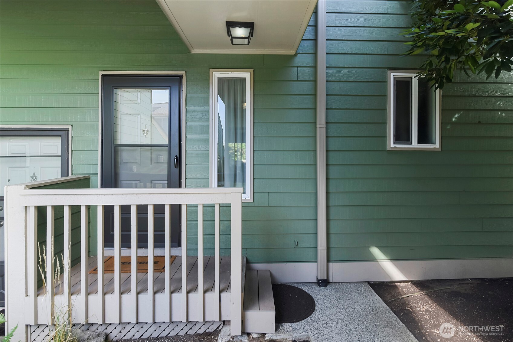 213 Shepard Way NW, Bainbridge Island, WA 98110