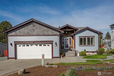 4410 Glasgow Way , Anacortes, WA 98221