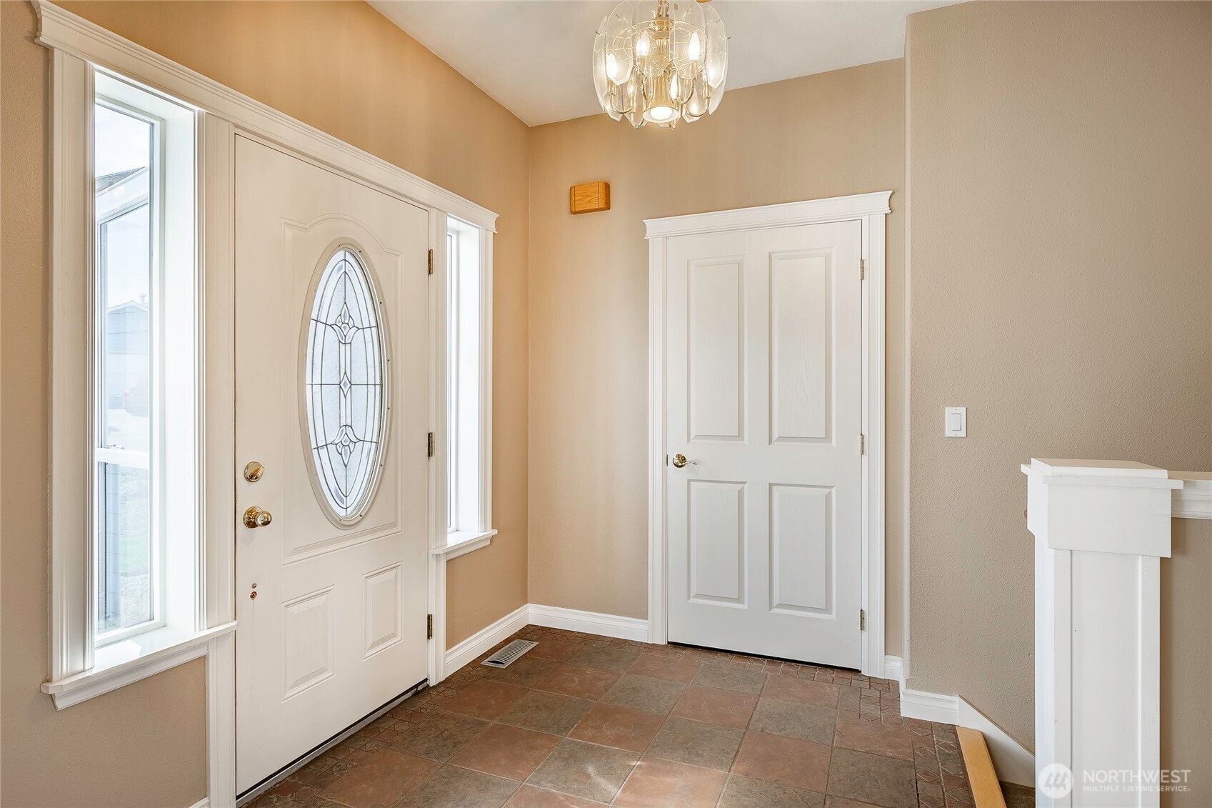 4410 Glasgow Way , Anacortes, WA 98221