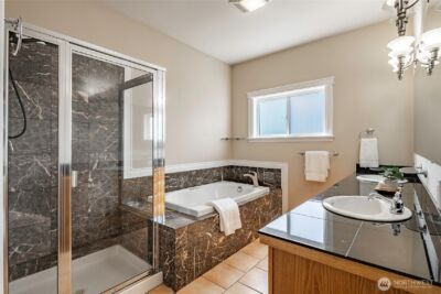 4410 Glasgow Way , Anacortes, WA 98221 - Photo 31
