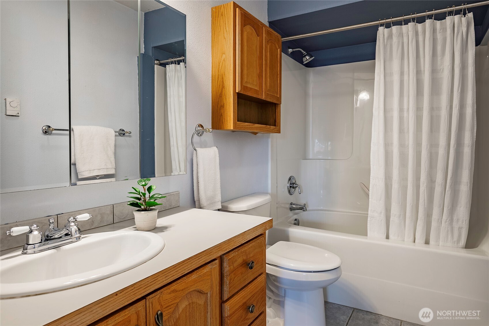 4410 Glasgow Way , Anacortes, WA 98221