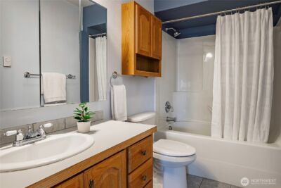 4410 Glasgow Way , Anacortes, WA 98221 - Photo 37