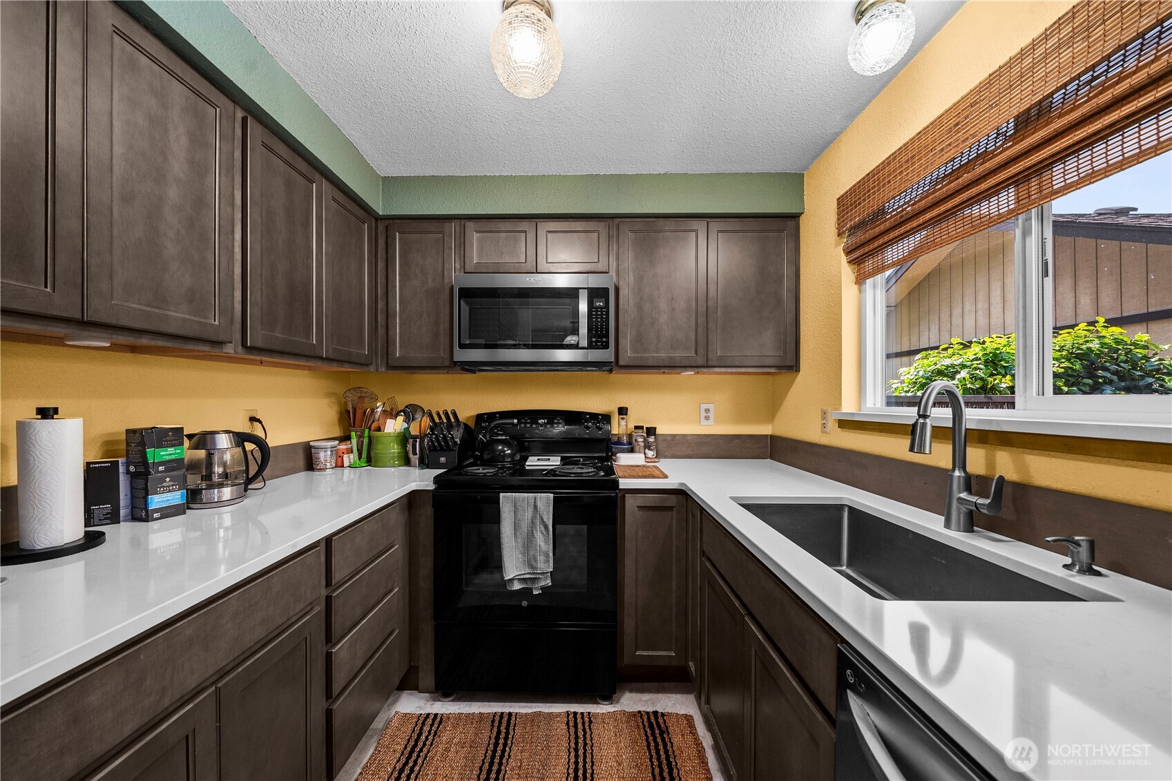 5959 S 12th Street #137, Tacoma, WA 98465