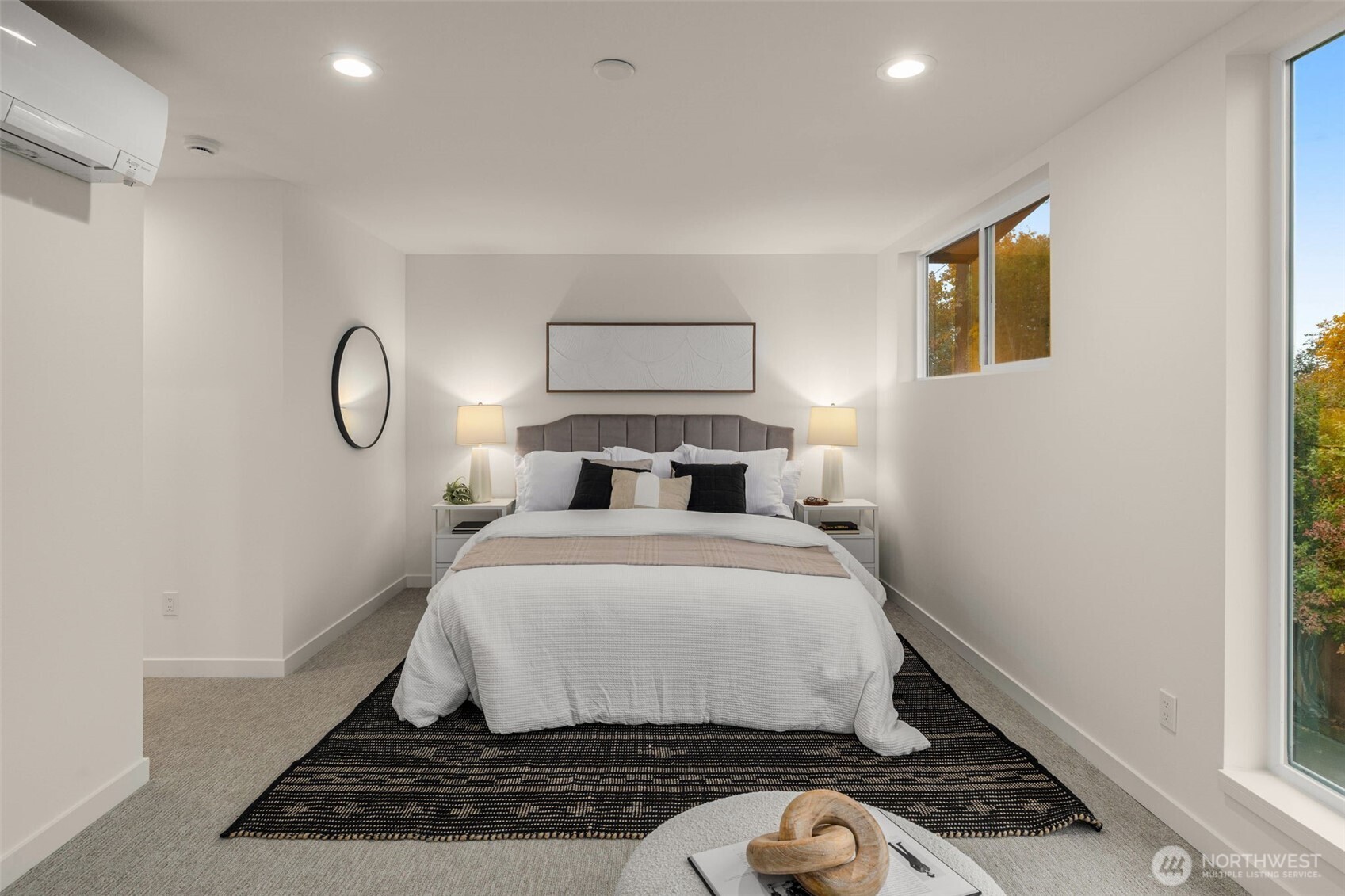 4409 B 21st Avenue SW, Seattle, WA 98106