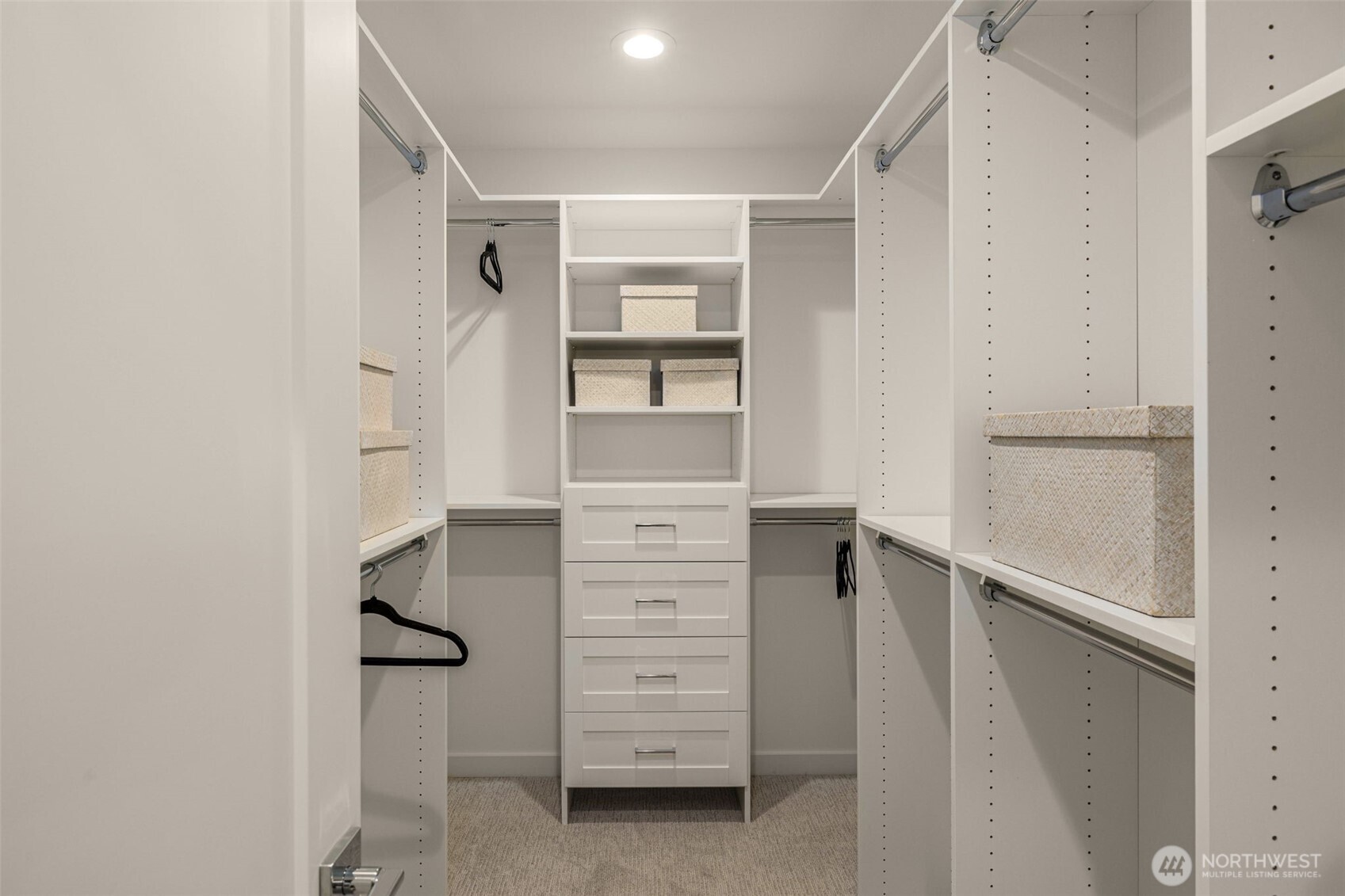 4409 B 21st Avenue SW, Seattle, WA 98106