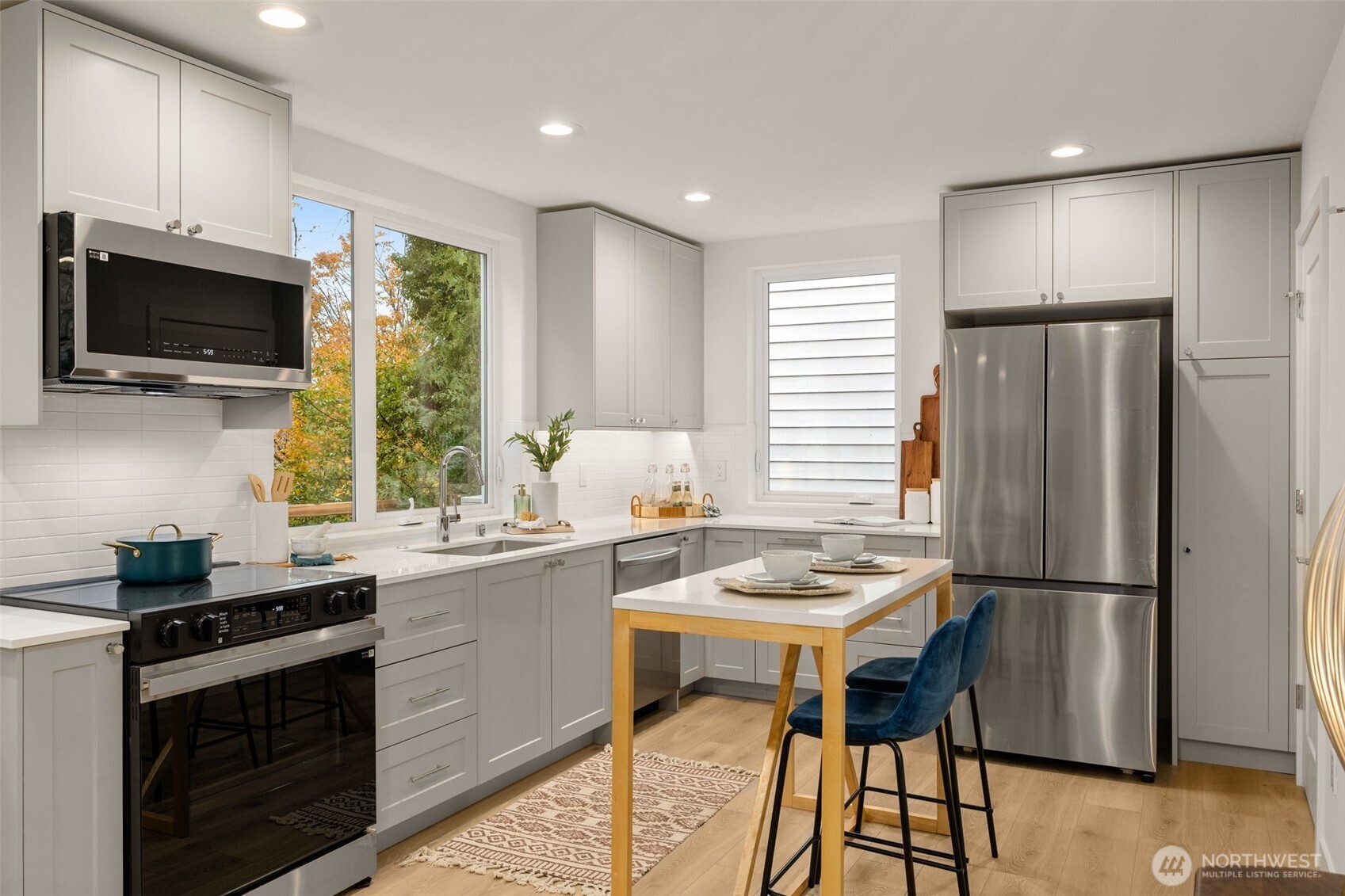 4409 B 21st Avenue SW, Seattle, WA 98106